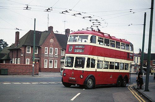 Belfast boasted Ireland’s only trolleybus network 1938-68 | Season 3 – Episode 26